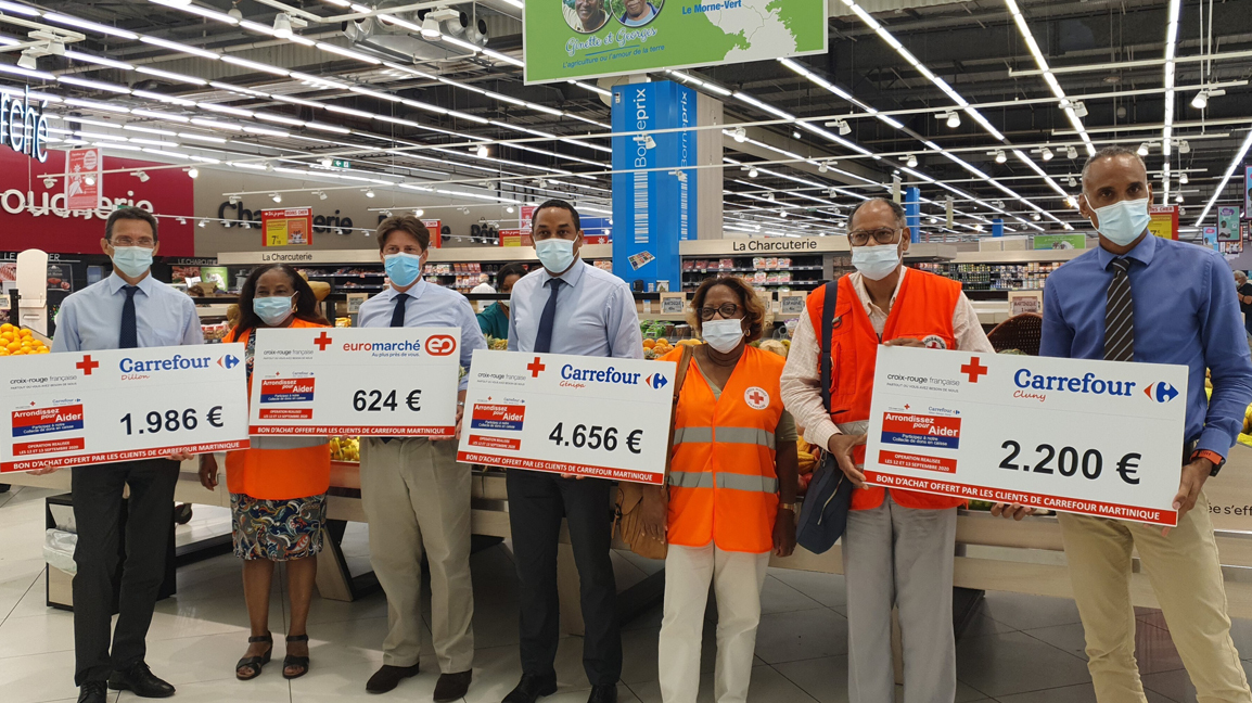 Collectes alimentaires chez Carrefour pour les populations des îles du Nord touchées par les Ouragans